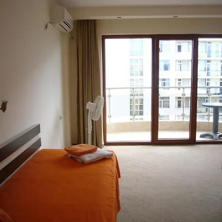 Hotel Golden Lion 2*