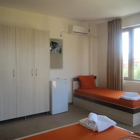 Golden Lion Primorsko