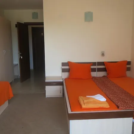 Hotel Golden Lion 2*