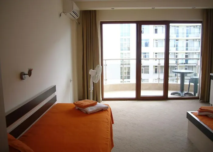 Hotel Family Golden Lion 2*